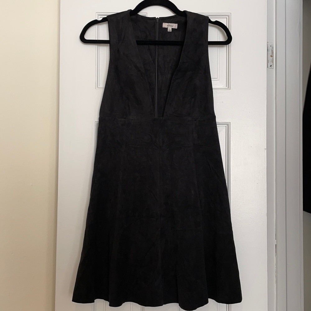 Aritzia Wilfred Montbrun Dress